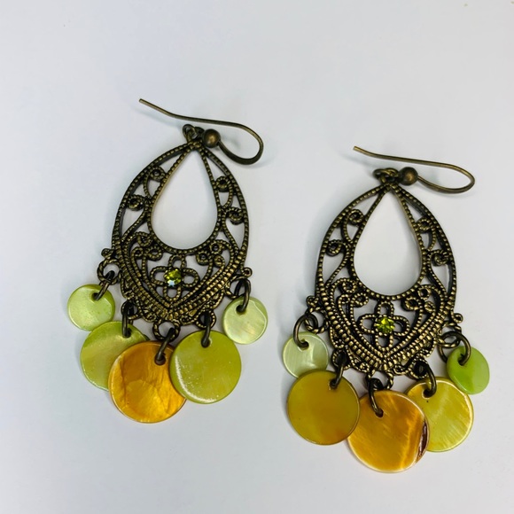 Green fashion earrings - Picture 2 of 2